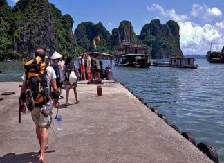 Bật mí chi phí du lịch Hạ Long tự túc mùa hè siêu tiết kiệm