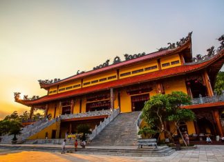 Chùa Ba Vàng Hạ Long – điểm du lịch tâm linh nổi tiếng linh thiêng Chùa Ba Vàng Hạ Long - điểm du lịch tâm linh nổi tiếng linh thiêng